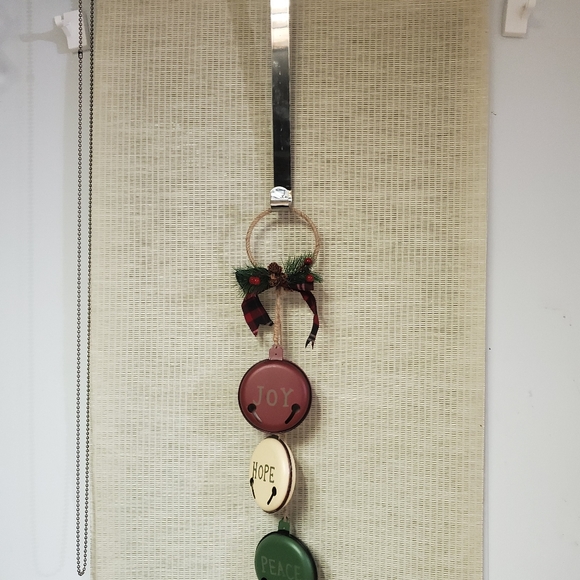 Rustic/Country Christmas Bell Decor - Picture 2 of 6